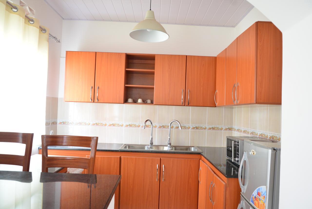 Hotel Maisons-Sifa Butare Zewnętrze zdjęcie